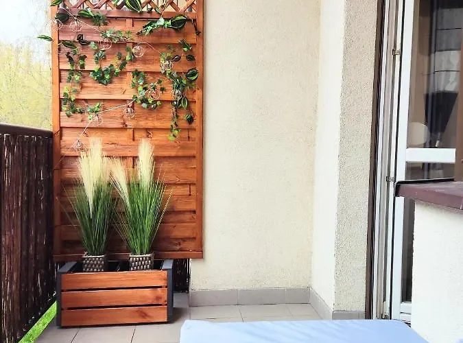 *** Cozy And Bright Apartment Krakow